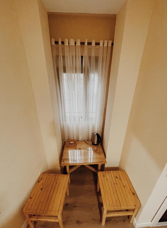 At Pikotiko'S - Korca City Rooms For Rent Exterior foto