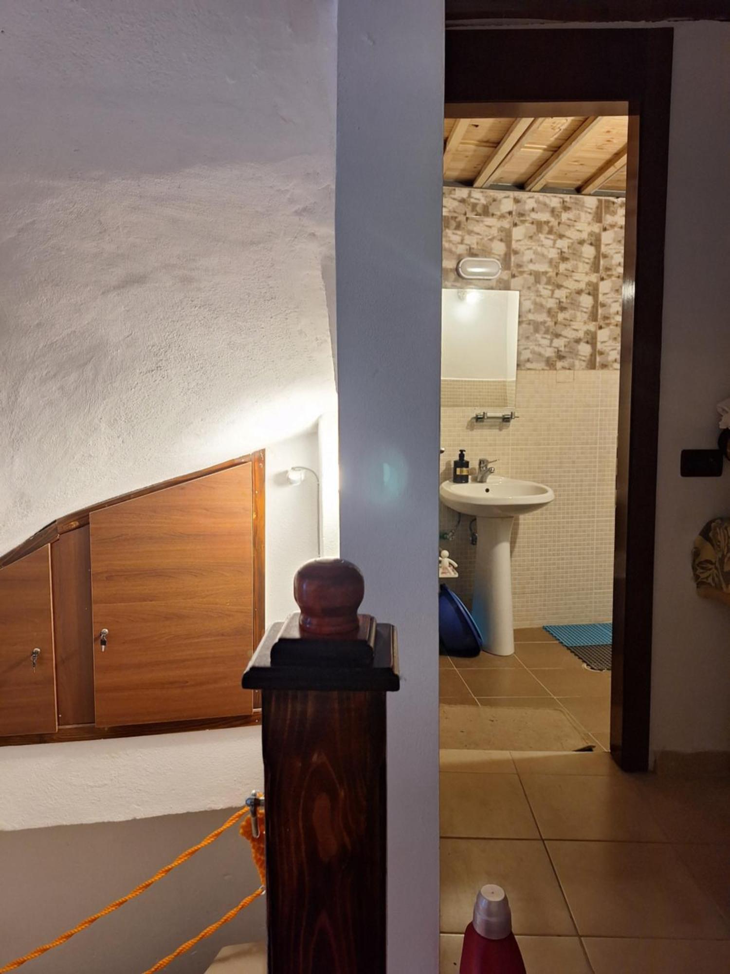 At Pikotiko'S - Korca City Rooms For Rent Exterior foto