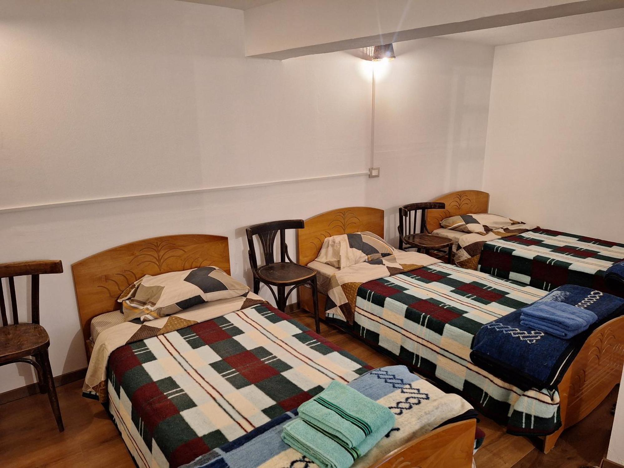At Pikotiko'S - Korca City Rooms For Rent Exterior foto